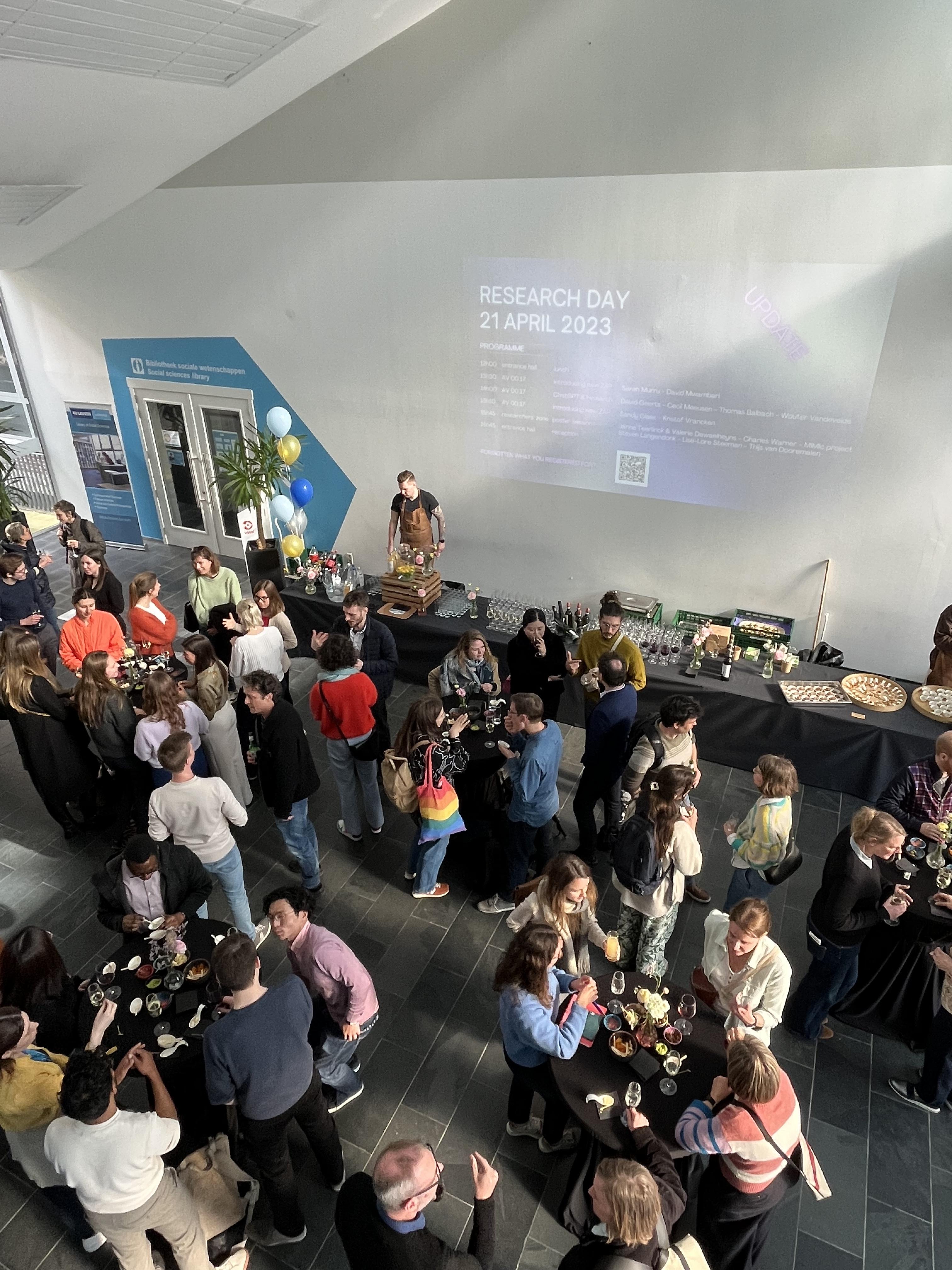 AI in research panel (photo 3)